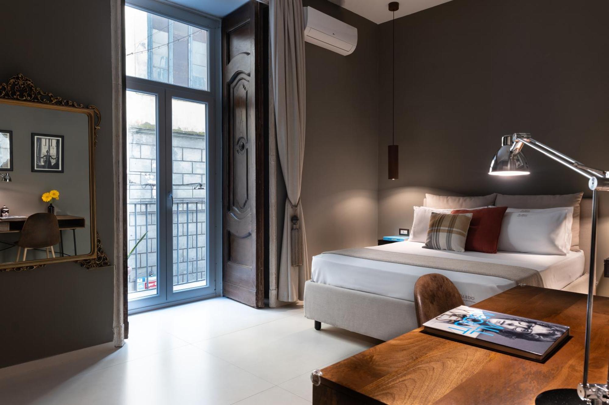 Aledo Boutique Apartments Неаполь Экстерьер фото